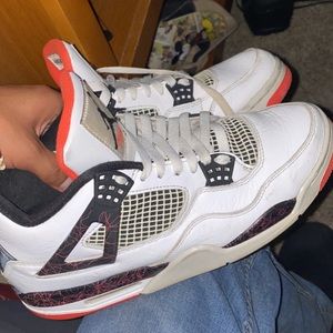 Jordan Crimson 4’s